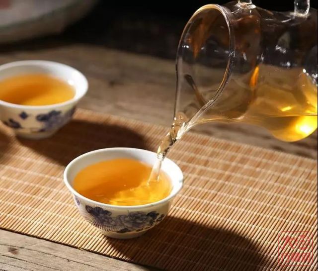 “利刃”生肖茶，“鼠饼”即将大量上市